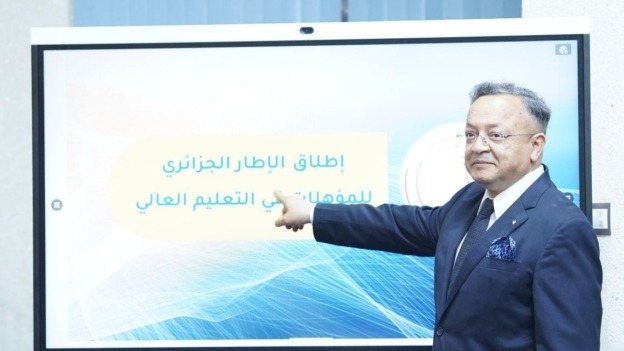 بداري يبرز أهمية بيئة رقمية عالية الصمود لمواجهة الحرب المعرفية