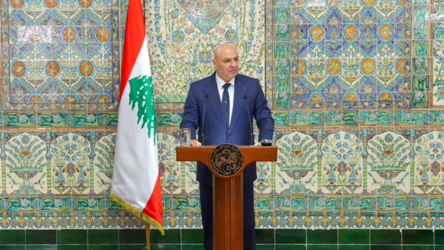 الرئيس اللبناني يشيد بالدور البارز للجزائر ومواقفها الداعمة للبنان وحضورها الدائم في المساعي العربية الحميدة لإخراجه من أزماته