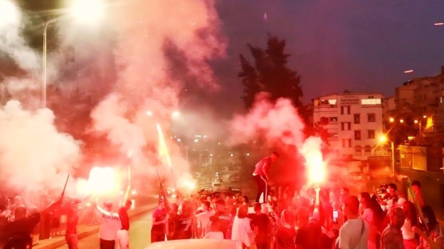 احتفالات النجاح في البكالوريا.. طقوس لن تجدها في غير الجزائر