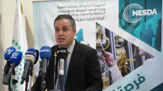 عشاشة: تمويل أكثر من 415 ألف مؤسسة مصغرة خلال 5 سنوات في الجزائر