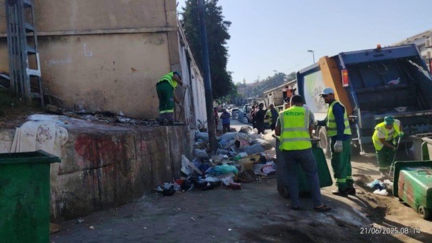 الرفع من عدد الدوريات لمنع تراكم النفايات ببلديات البليدة