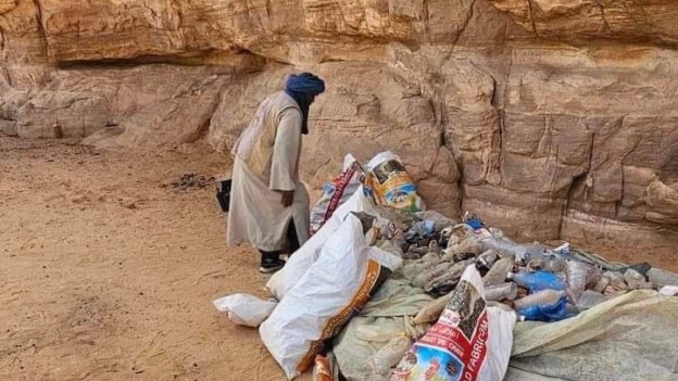 إيليزي.. حملة واسعة لتنظيف المواقع السياحية والأثرية استعدادا لموسم السياحة الصحراوية