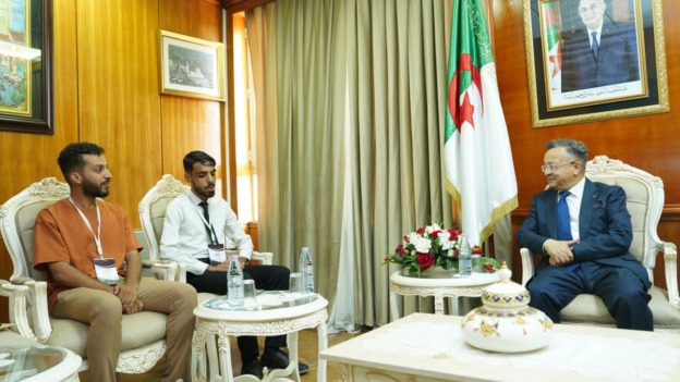 بداري يستقبل طالبين مبتكرين ويطّلع على مشاريع قابلة للتسويق