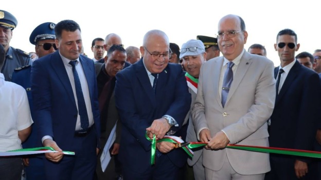 وزير الفلاحة يدعو الفلاحين للاستفادة من تمويلات  لإنشاء غرف التبريد