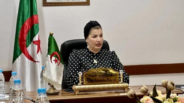 مولوجي تترأس اجتماعا تنسيقيا حول تحضيرات الدخول الاجتماعي والمدرسي
