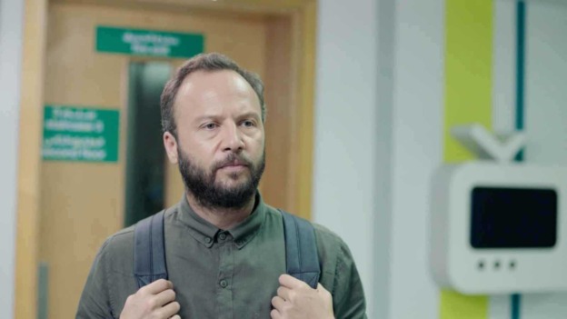 مكسيم خليل: “علينا أن نفعل شيئا”
