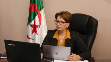 بن دودة تستلم مهامها على رأس وزارة الثقافة والفنون
