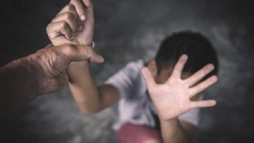 العنف ينتقل من أزقة الشوارع إلى غرف المنازل