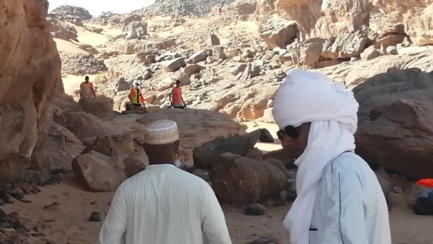 جانت.. مشاركة أزيد من 40 وكالة سياحية في حملة تنظيف المواقع السياحية
