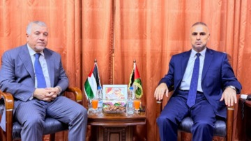 أبو عيطة يتباحث مستجدات القضية الفلسطينية مع نظيره الأردني
