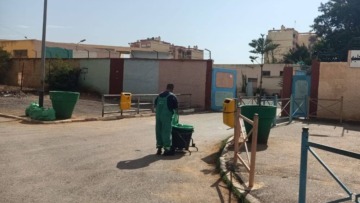 عمليات لتنظيف محيط المؤسسات التربوية ببئر مراد رايس