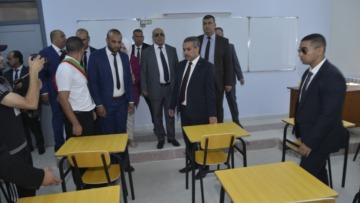 سعداوي.. كل الظروف مهيأة للدخول المدرسي وانخفاض ملحوظ في أسعار الأدوات المدرسية