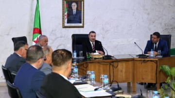 وزير الداخلية يقرر تفعيل العمل التفتيشي والرقابي الميداني لضبط الاختلالات محليا