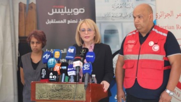 حملاوي تشرف بالجزائر العاصمة على إطلاق حملة وطنية للتحسيس والوقاية من داء الكلب