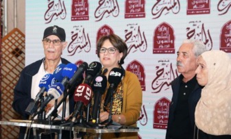 بن دودة تطالب بالتفكير في استراتيجية إعادة المسرح الجزائري إلى السكة