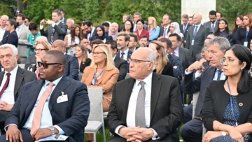 عطاف يشارك في مراسم الإطلاق الرسمي للإعلان العالمي لحماية العاملين الإنسانيين