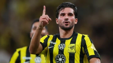 حسام عوار عن مباراة الهلال: “بن زيمة ليس صديقي بالملعب”