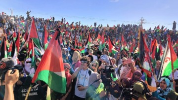 مسيرات شعبية حاشدة منددة بمحاولة الالتفاف على حق الشعب الصحراوي في تقرير المصير والاستقلال