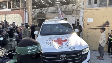 مصدر بالمقاومة: الجثة التي تحدث عنها الاحتلال تعود لجندي أُسر في عملية للقسام بجباليا