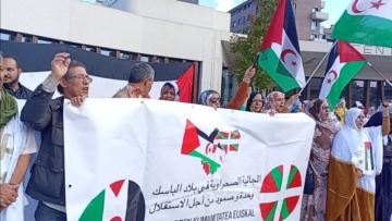 الجالية الصحراوية ببلاد الباسك تخلد الذكرى الخمسين للوحدة الوطنية
