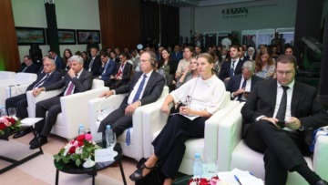 إشادة دولية واسعة بدور الجزائر في معالجة الهجرة غير الشرعية