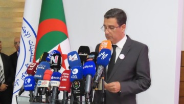وزير الصحة: تسجيل 13 ألف إصابة بسرطان الثدي سنويا