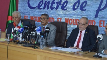 محاضرة بالجزائر حول دعم الدبلوماسية الجزائرية للحركات التحررية