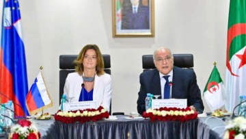 عطاف: اللجنة الحكومية المشتركة استكمال لبناء الصرح المؤسساتي للعلاقات الثنائية