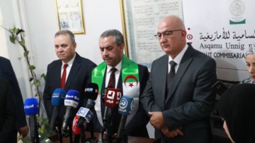 سعداوي يكشف عن إعادة تنظيم جهاز التفتيش ويتعهد بتحسين ظروف الأساتذة في يومهم العالمي