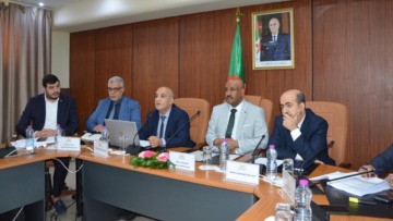 لجنة المالية تستمع إلى المديرين العامين للميزانية والخزينة في إطار مشروع قانون المالية 2026