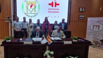 جامعة عمار ثليجي والمدرسة العليا للأساتذة بالأغواط: اتفاقيتا تعاون مع معهد سرفانتيس