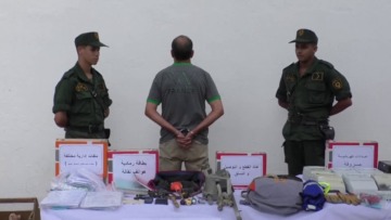 الدرك الوطني بالعاصمة يطيح بشخص قام بإنشاء شركة وهمية موازية لمؤسسة سونلغاز بمنزله