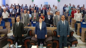 بني عباس: التأكيد على ضرورة تعزيز العمليات المتعلقة بالبنى التحتية الجيولوجية