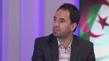 عضو المنظمة الوطنية للصحافيين الجزائريين محمد رياض بوزينة “للموعد اليومي”: تنظيم دورات تكوينية للصحافيين أمر ضروري بهدف تحكمهم في التكنولوجيا الحديثة