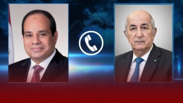 الرئيس تبون ونظيره المصري يتبادلان وجهات النظر حول الأوضاع في محيطي البلدين وانعكاساتها