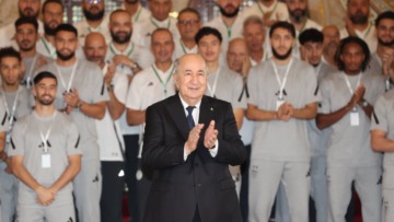 الرئيس تبون يكرّم الرياضيين المتوجين في مختلف المنافسات الدولية