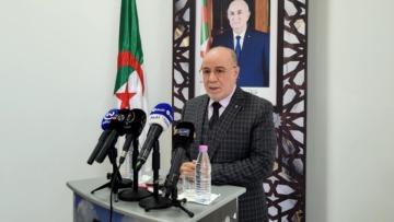 يوسف بلمهدي يشرف على انطلاق الندوات التكوينية لطلبة المعاهد عبر التحاضر عن بعد