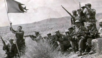 نوفمبر.. محطات كبرى غيّرت مجرى التاريخ