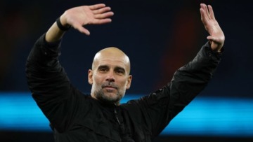 غوارديولا يحشد جماهير برشلونة لمباراة كتالونيا وفلسطين