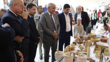 غرداية.. مشاركة 54 حرفيا في لقاء وطني للمهن التقليدية للشباب