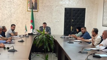 عدم التكفل بالوضعية البيئية يثير استياء الوالي المنتدب لبئر توتة