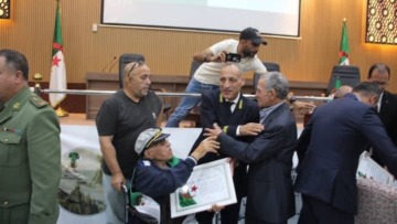 عنابة: تأكيد على أهمية تعزيز الوعي الوطني وترسيخ مبادئ نوفمبر لدى الأجيال الصاعدة