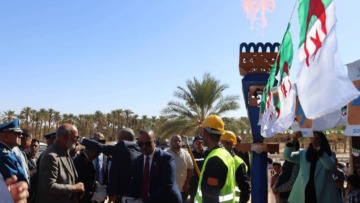 أولاد جلال.. ربط عديد السكنات بعاصمة الولاية والبسباس بشبكتي الغاز الطبيعي والكهرباء