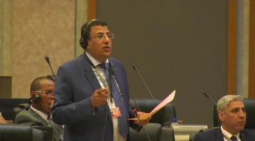 البرلمان يدعو إلى سن قانون إفريقي نموذجي يكرّس كرامة العامل والمهاجر ويعزز التكامل الاقتصادي