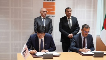 سوناطراك توقّع عقدا مع شركة صينية لإنجاز وحدة للمعالجة التحفيزية لـ”النافثا الثقيلة” بأرزيو