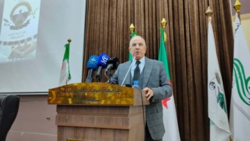 تأكيد على أهمية تكثيف الجهود والمبادرات لتحسين الظروف الاجتماعية للعمال