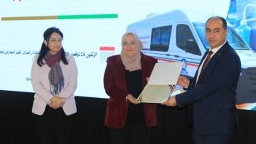 تسليم ثمانية مخابر متنقلة لمختلف موانئ الوطن