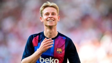 دي يونغ لا يشعر بالاكتفاء: غياب لقب دوري أبطال أوروبا ما زال يؤرقني