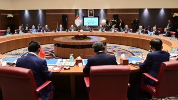 اعتماد إعلان إقامة الشراكة الاستراتيجية بين الجزائر وفيتنام