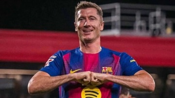 ليفاندوفسكي يؤكد: برشلونة سيتحسن بعد التوقف الدولي